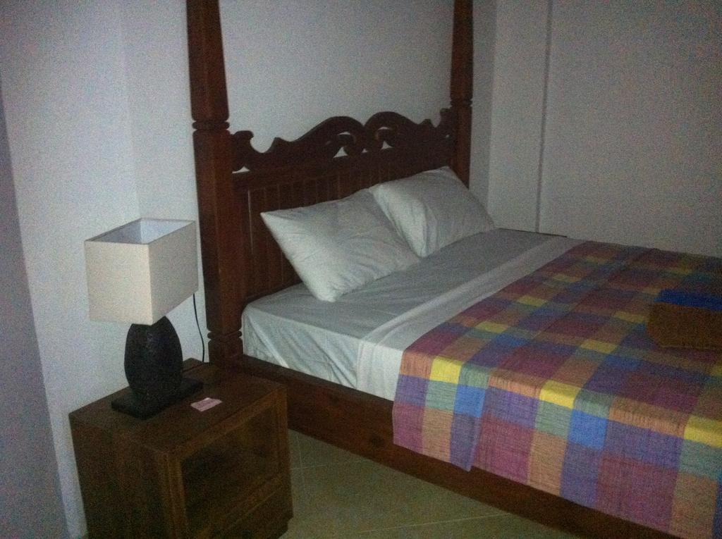 Amed Sari Beach Guesthouse Kamer foto