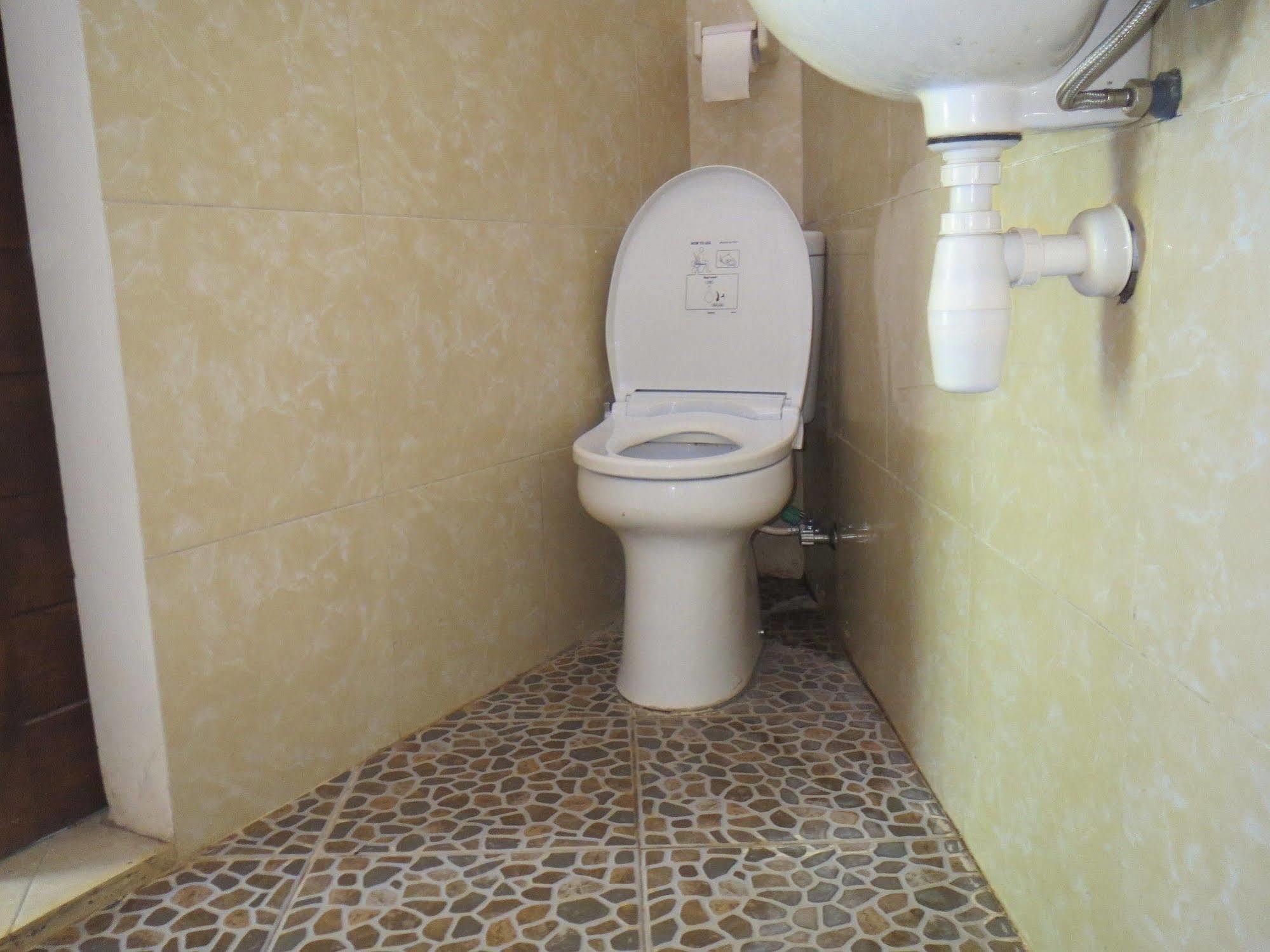 Amed Sari Beach Guesthouse Buitenkant foto